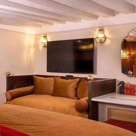 Maison Cardinal Furstemberg Paris Extérieur photo