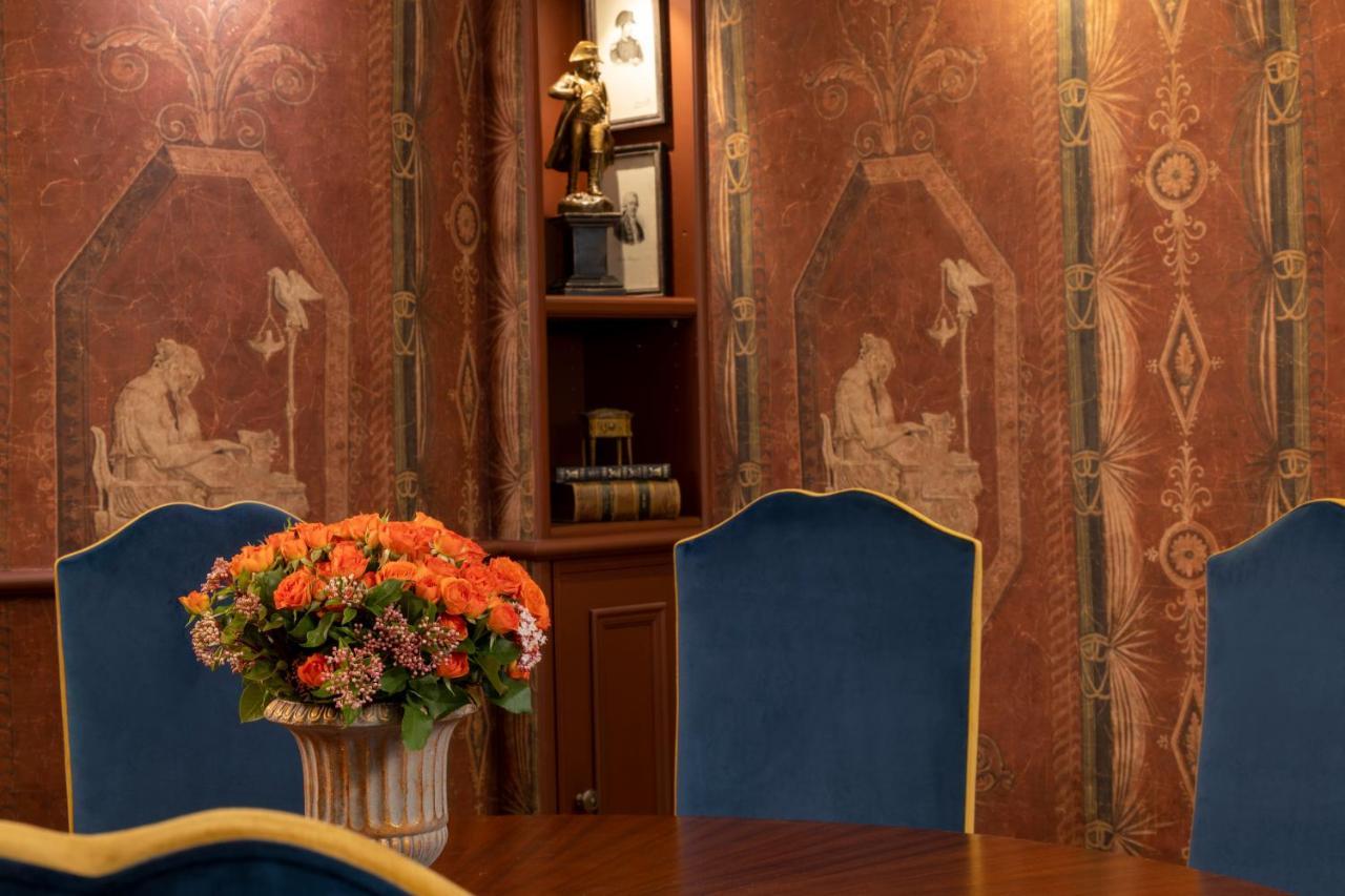 Maison Cardinal Furstemberg Paris Extérieur photo